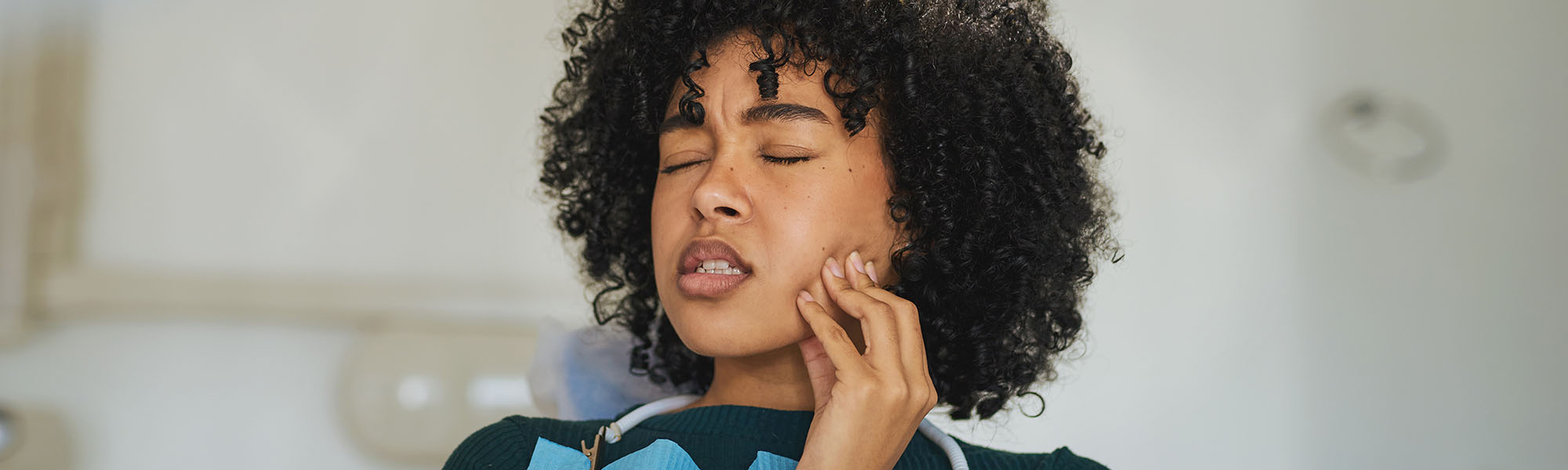 What Should I Do in an Orthodontic Emergency at School?